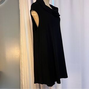 Umgee Women Large  Cowl Neck Drape Sleeveless Ribbed Top High Low Shirt perfect